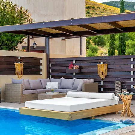 Amorosa Villa Lagopodhon